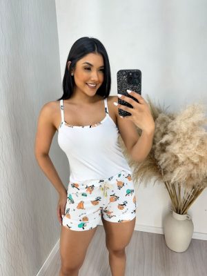 Short doll alcinha fina em suede